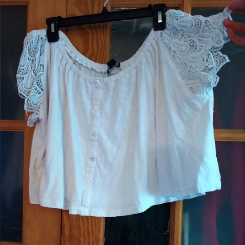 Off shoulder crop top